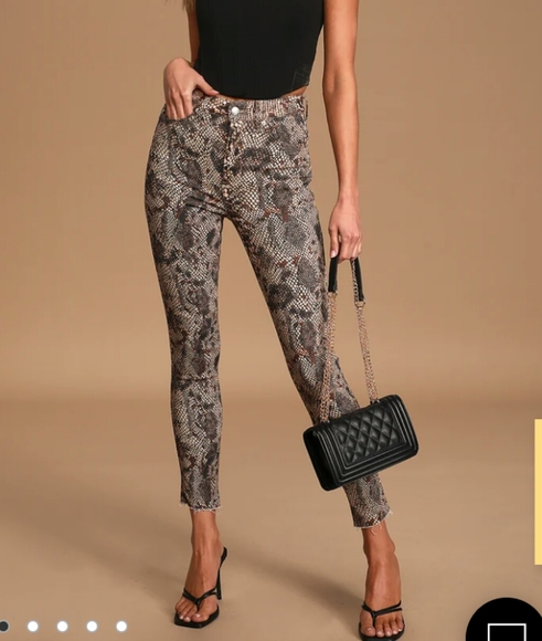 Free People Denim - FREE PEOPLE High-Rise Tan Snake Print Skin…